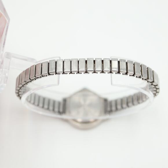 Carriage By Timex Womens Watch 24mm Gray Dial Silver Tone Stretch Band Working - Picture 13 of 14